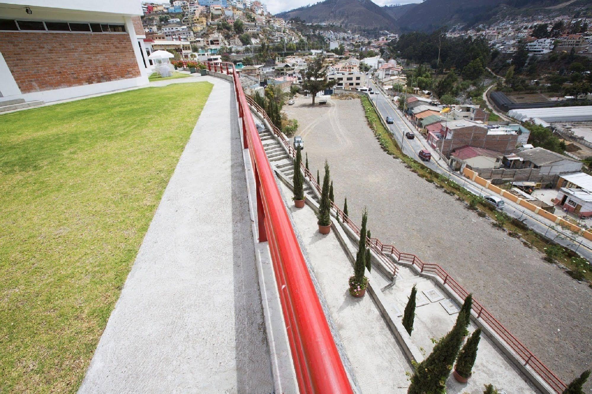 Hotel Ambato Exterior foto
